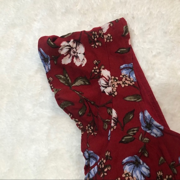 American Eagle Crop Top EUC - Picture 3 of 6